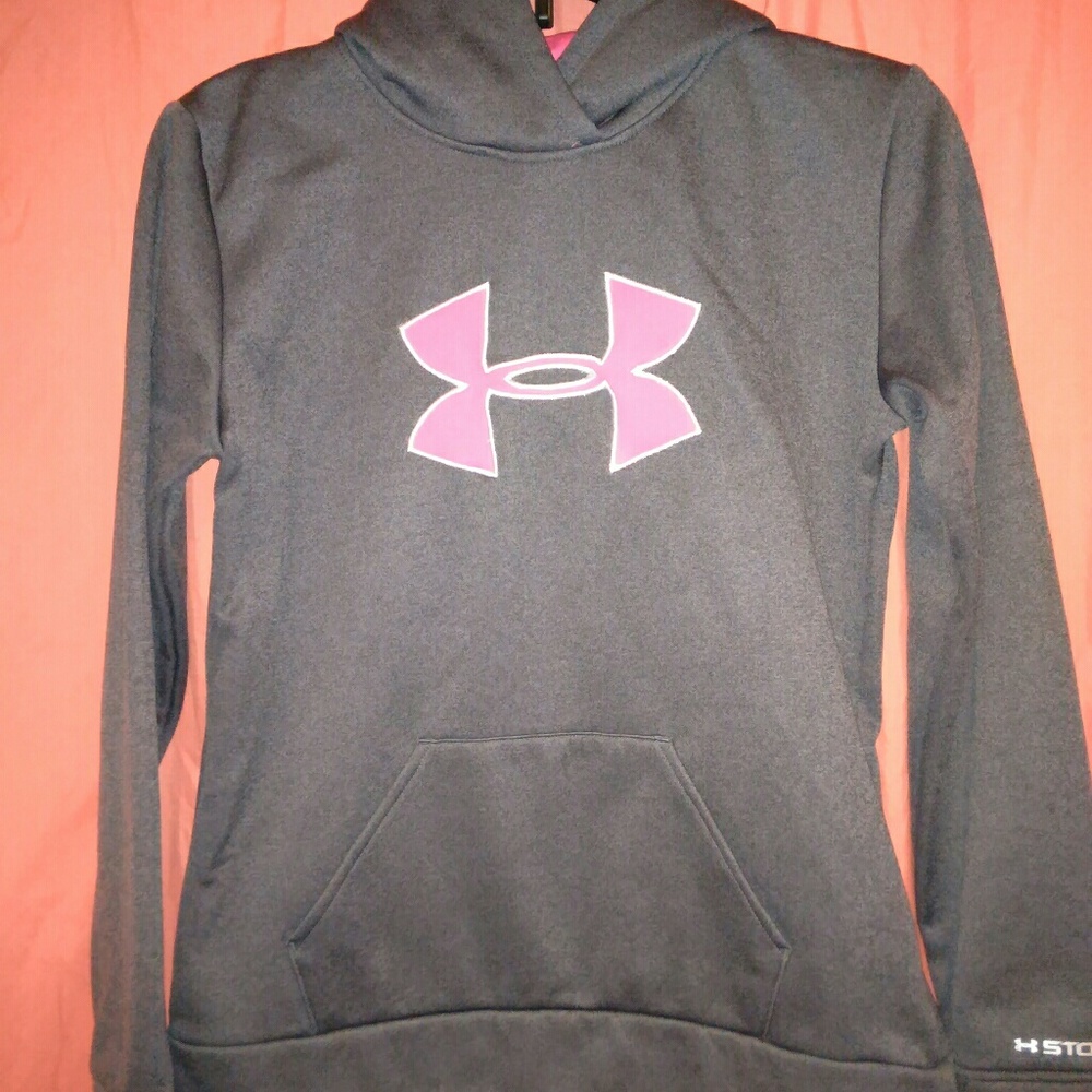Under armour hoodie YXL